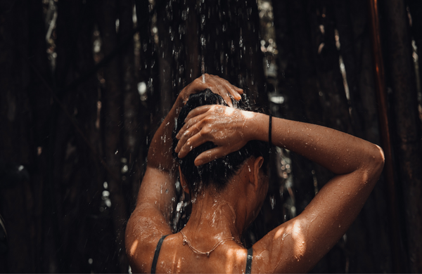 Caring for Curly, Dry and Damaged Hair with the 'Co-Wash' or 'No-Poo' Method